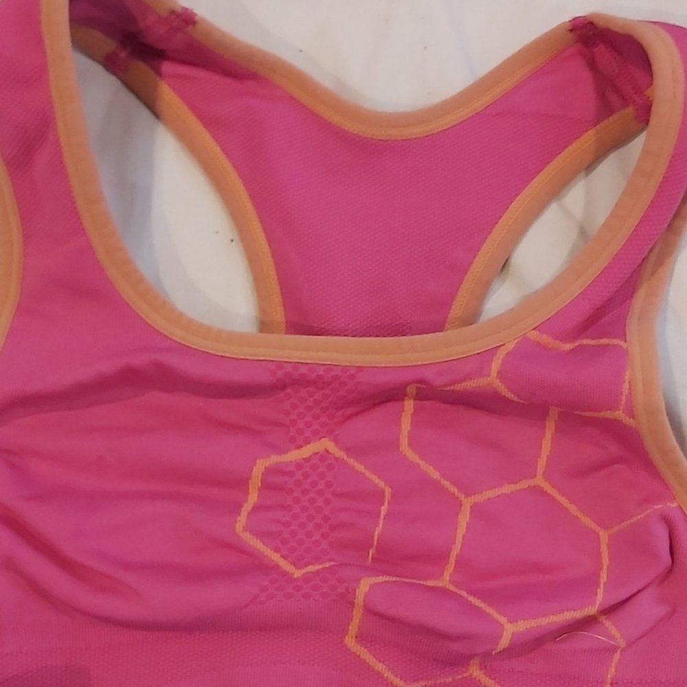 Sports bra